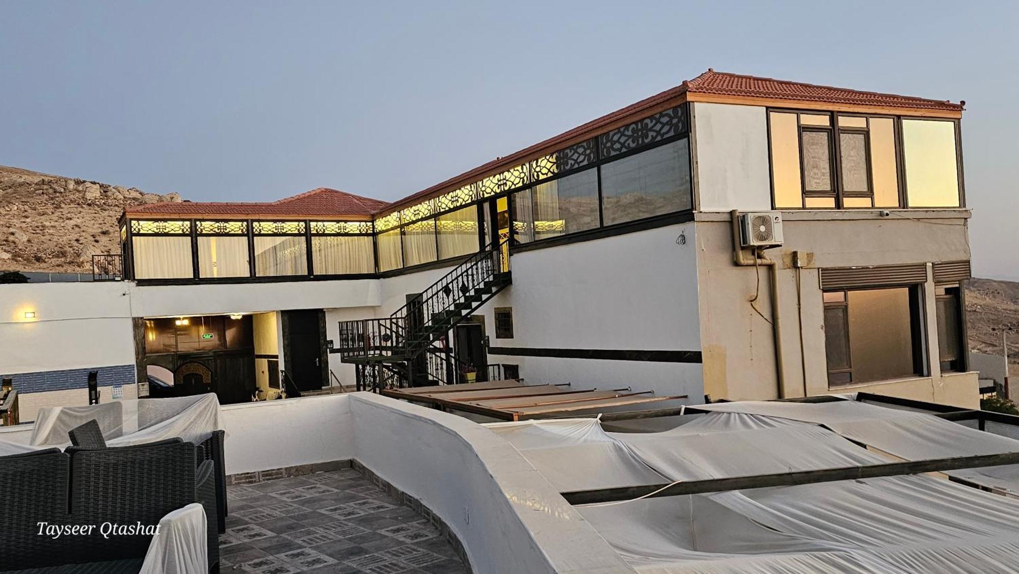 Al Namteh Lodge Abil Экстерьер фото